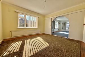 Dining Room- click for photo gallery